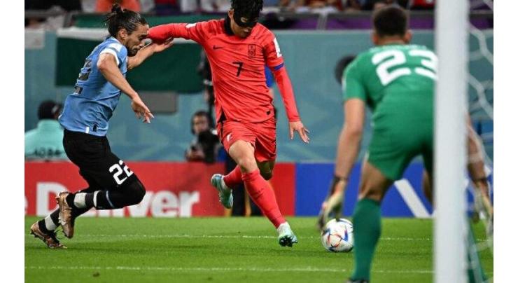 Son and Suarez subdued in Uruguay-Korea World Cup stalemate
