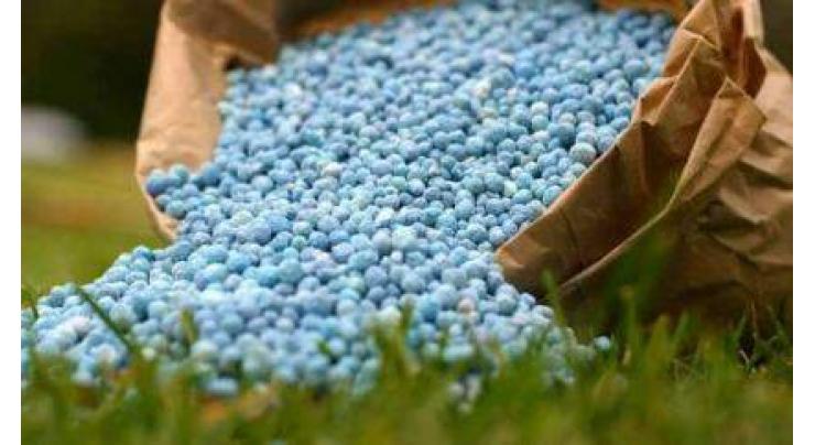 Fertilizers worth Rs 2 mln seized; owner booked
