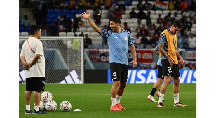 Suarez back in Uruguay line-up to face Ghana

