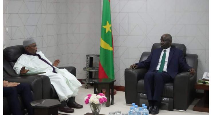 Minister of Foreign Affairs of the Islamic Republic of Mauritania Receives the OIC Secretary-General