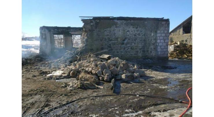 Fire kills 15 at Armenian military barracks

