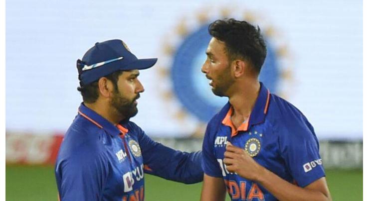 Rohit lauds pace bowlers as India clinch ODI series
