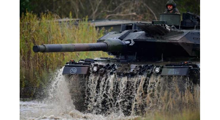Germany's Stance on Tanks Supplies to Kiev Undermines Country's Defense Sector - Reports