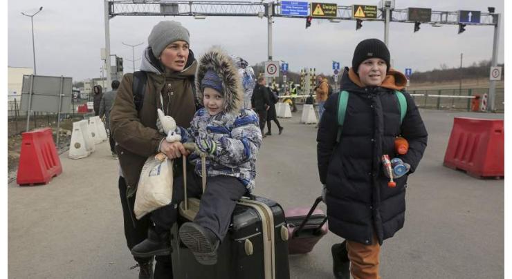 EU Hosting 4Mln Ukrainian Refugees as Migration Pressure Mounts