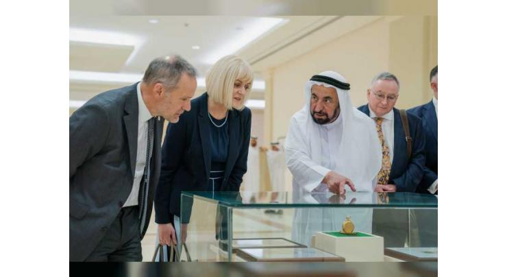 Sharjah Ruler receives British University of Exeter delegation