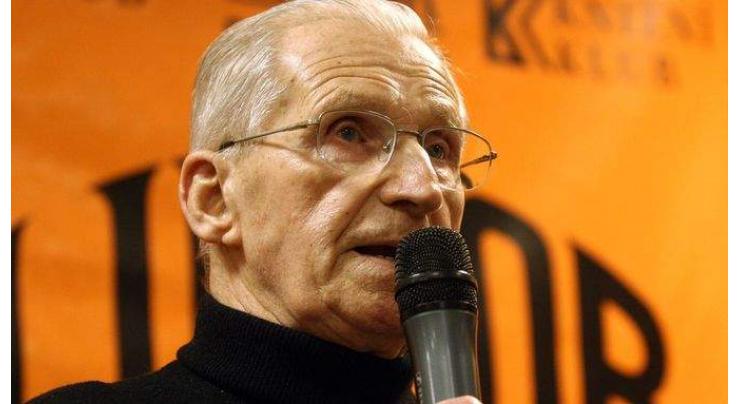 Communist Czechoslovakia's PM Strougal dies at 98: report

