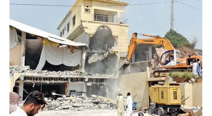 Shallwani for demolishing illegal structures in govt residences
