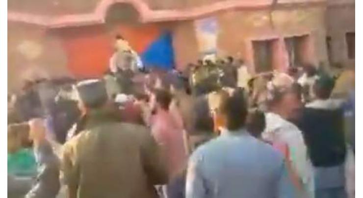 Two senior police cops suspended over failing to prevent mob lynching of man in Nankana Sahib