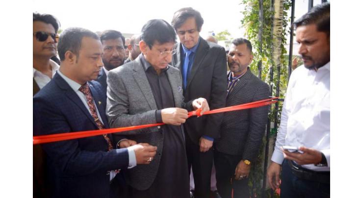 Minister for Information Technology and Telecommunication Syed Amin-ul-Haque inaugurates ITCN Asia's exhibition
