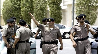 القبض علی ھندي مطلوب فی جریمة قتل بالتنسیق مع الانتربول السعودي