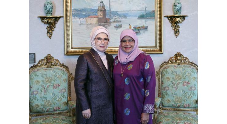 Turkish first lady meets head of UN-Habitat

