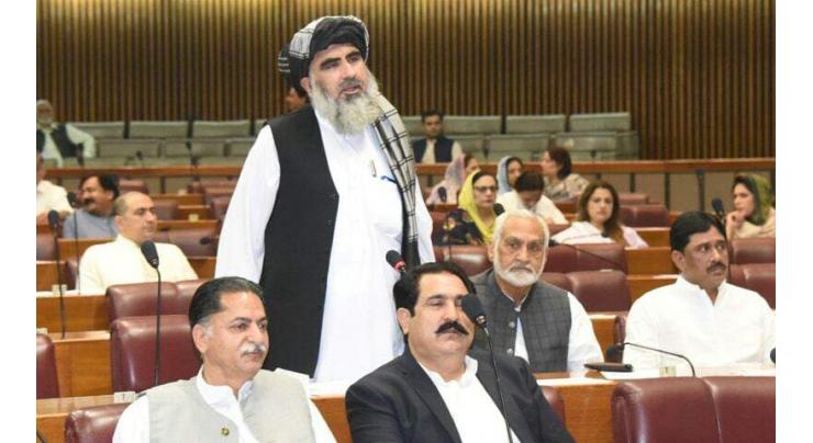 Religious affairs minister vows to fight for tribal people's rights
