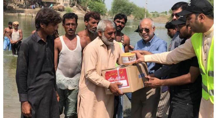 UVAS distributes livestock among flood affected families
