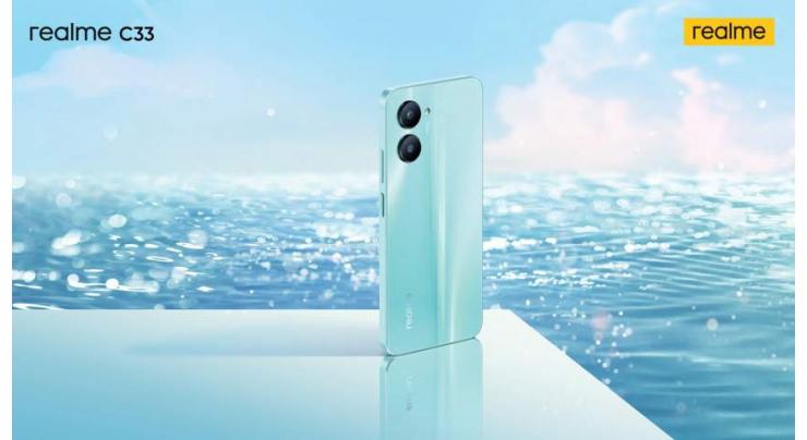 realme makes a ground breaking entry with its eye-catching design at an attractive price