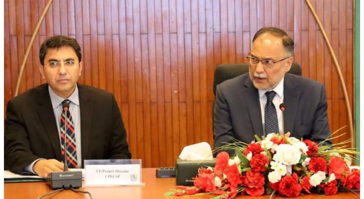 Planning Minister reiterates commitment to CPEC’s development