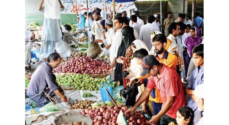 Ramzan Bachat Bazaars set up in Shaheed Benazirabad
