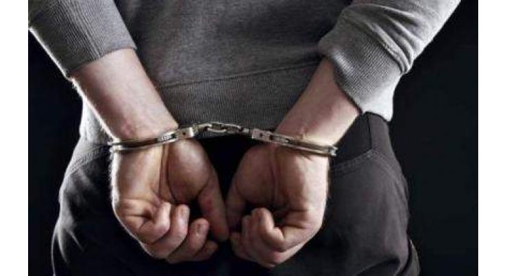 Dacoits' gang busted; snatched bikes, mobiles recovered
