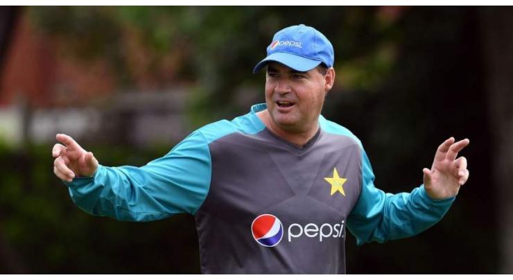 Mickey Arthur wants Pakistani youngsters to be given more opportunities
