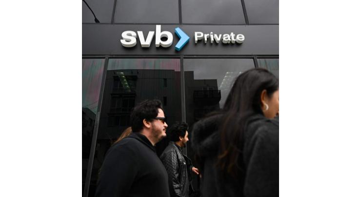 Bank shares rebound on SVB sale
