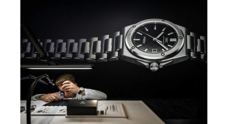 Geneva watch show opens in throes of banking turmoil
