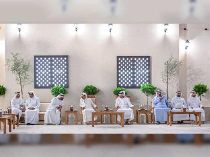 حاكم عجمان يستقبل المهنئين بشهر رمضان المبارك في قصر الزاهر