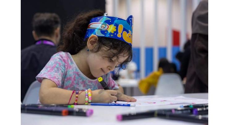 Young artists create personalised anime accessory bags at SCRF 2023