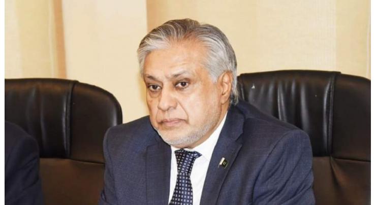 Govt  working to present business, people friendly budget : Dar
