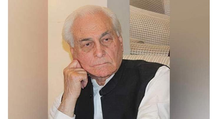 The Khyber Pakhtunkhwa Caretaker Chief Minister, Muhammad Azam Khan holds consultation session on financial issues with leaders of political parties
