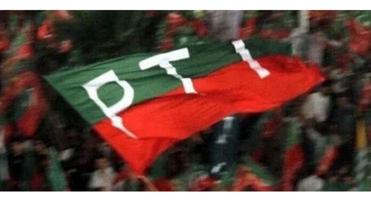 Two former MPAs part ways with PTI
