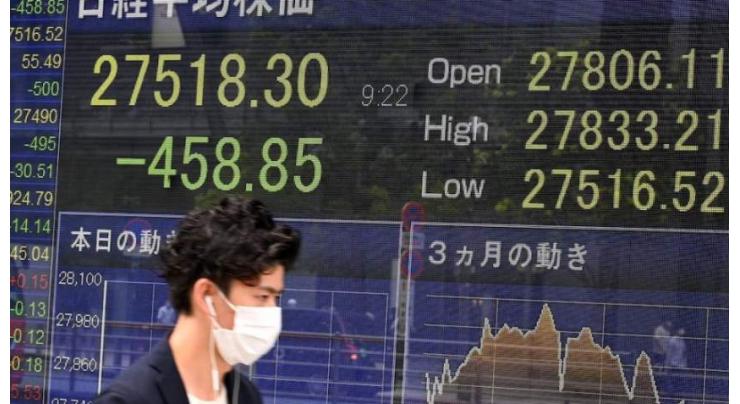 Tokyo stocks open lower
