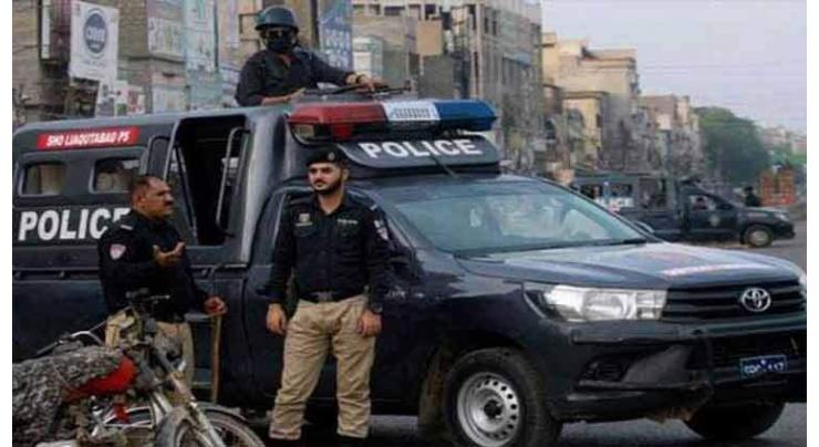 Police arrest two suspects in injured condition after encounters
