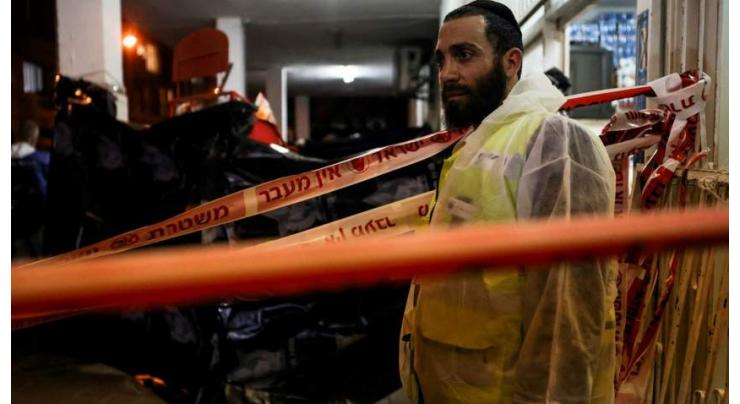 Five Arab Israelis shot dead at car wash
