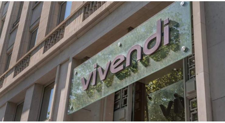 EU executive clears Vivendi buying Lagardere, with conditions
