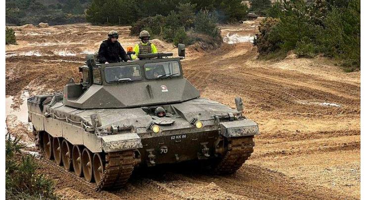 UK Defense Ministry Says Ukrainian Tank Crews Complete Training