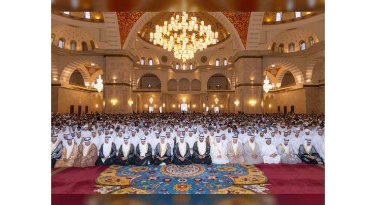 Ruler of Fujairah performs Eid Al Adha prayer at Fujairah&#039;s Sheikh Zayed Mosque