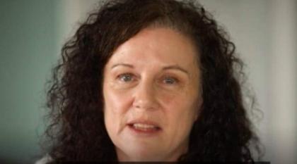 المحکمة الأسترالیة تحکم بالافراج عن امرأة بعد 20 عاما قضتھا في السجن