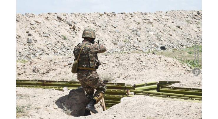 Armenian Soldier Wounded by Azerbaijani Fire in Border Area - Defense Ministry