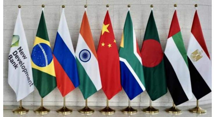 BRICS Bank Head Says Intends to Boost Number of Transactions in National Currencies
