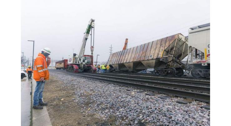 Freight Train Derails in Chicago - Reports