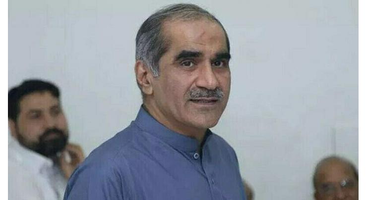 Minister for Aviation, Khawaja Saad Rafique proses PIA privatisation to avert Rs 259b projected losses
