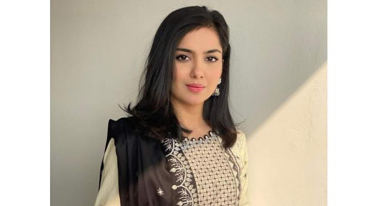 Tuba Anwar reveals occasional jealousy of her sisters