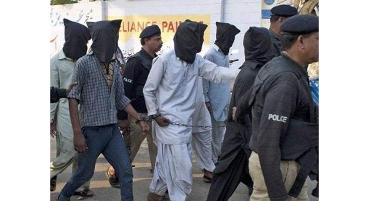Govt to eliminate street criminals, dacoits: Baqar