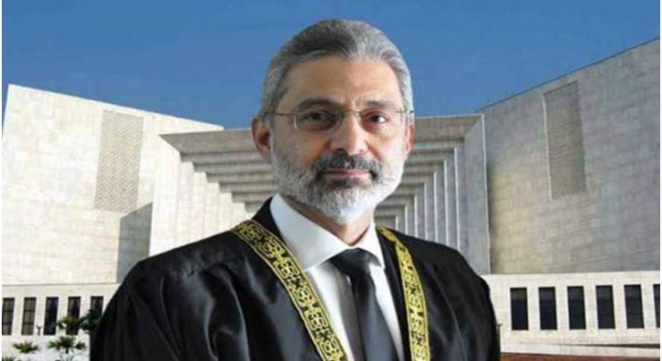 Constitution, law not subject to wishes of chief justice: Chief Justice of Pakistan Qazi Faez Isa