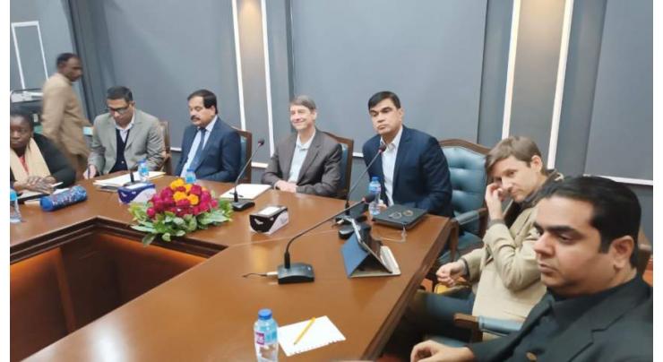 World Bank delegation holds meeting with officials of SIDA
