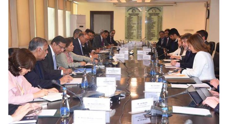 Provincial Election Commissioner chairs meeting to review arrangements of general election