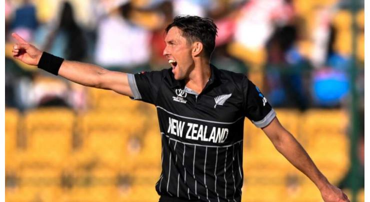 New Zealand bowl out Sri Lanka for 171 in key World Cup clash