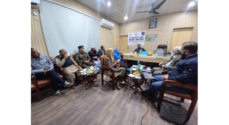 DC Bahawalnagar chairs District Welfare Fund Committee meeting