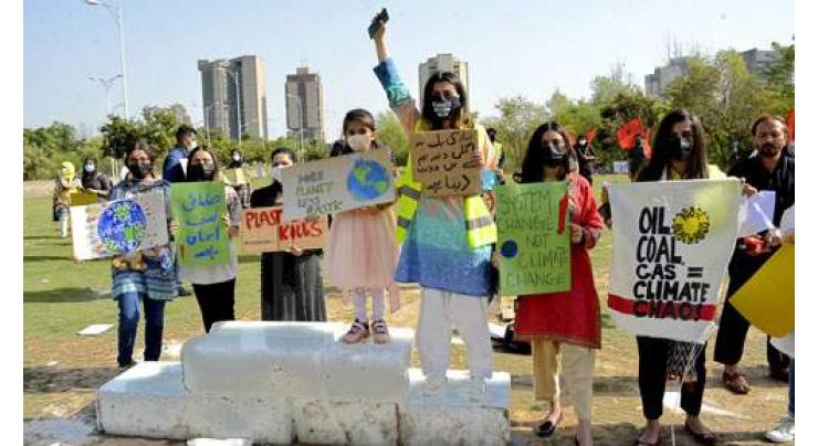 80% Pakistanis view climate change as the world’s one challenge