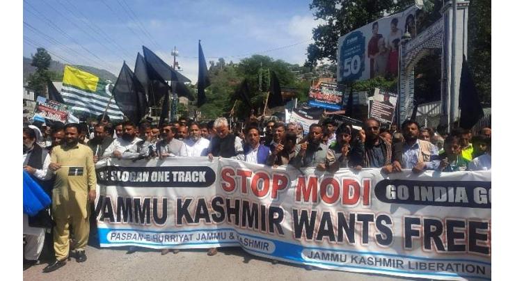 Protests erupt in Srinagar as Modi govt protects Hindutva supporter accused of blasphemy