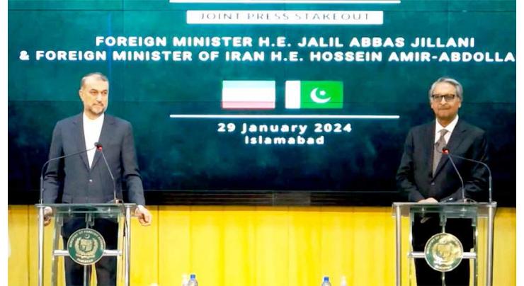 Pakistan, Iran resolve to expand ties in political and security domains